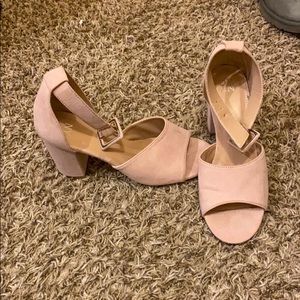 Light Pink Open toe pump